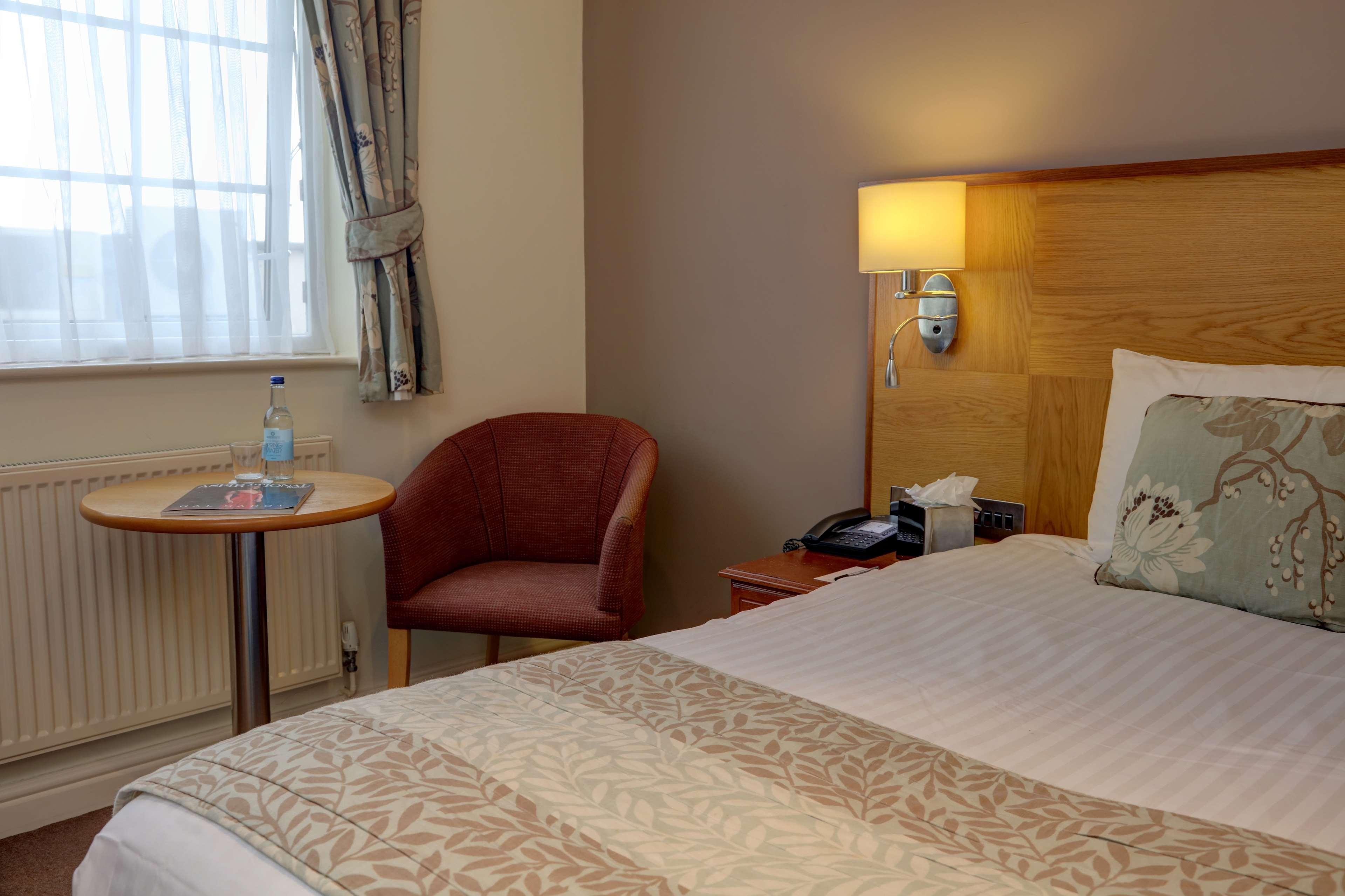Crowne Plaza East Midlands Airport By Ihg Hotel Derby Exterior photo